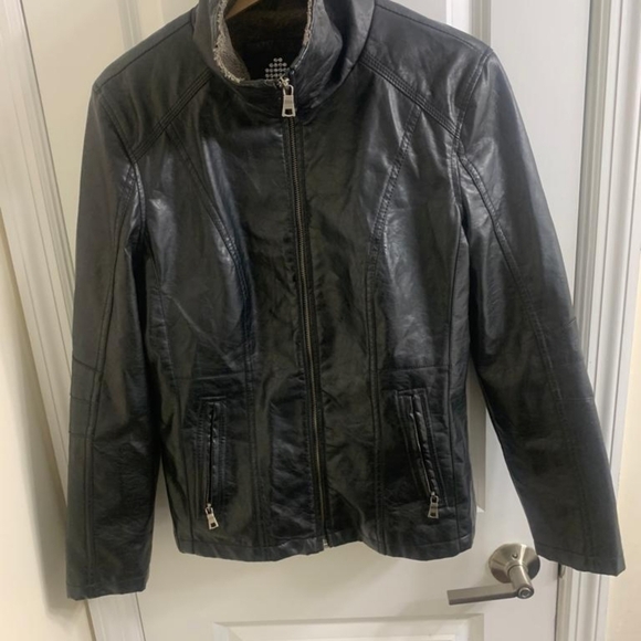 Brave Soul Women's Faux Leather Jacket- size L- fur lined - Picture 7 of 9